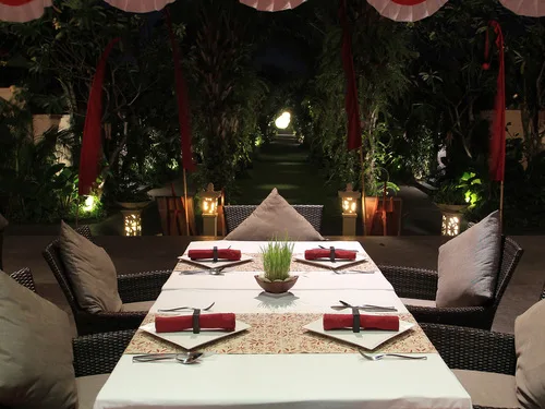 Mahagiri Garden Restaurant in Sanur